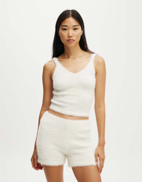 Cotton:On Novelty knitted short in coconut milk/fluffy - view 1