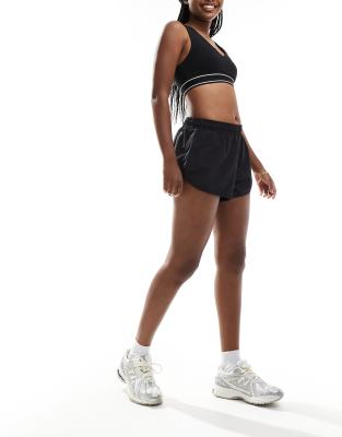 Cotton:On On the move shorts in black