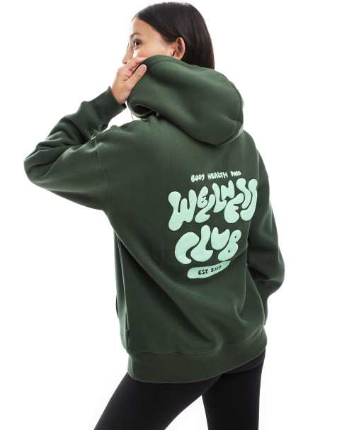 Cotton:On Plush premium graphic hoodie in green - view 1