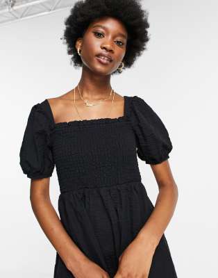 midi black puff sleeve dress