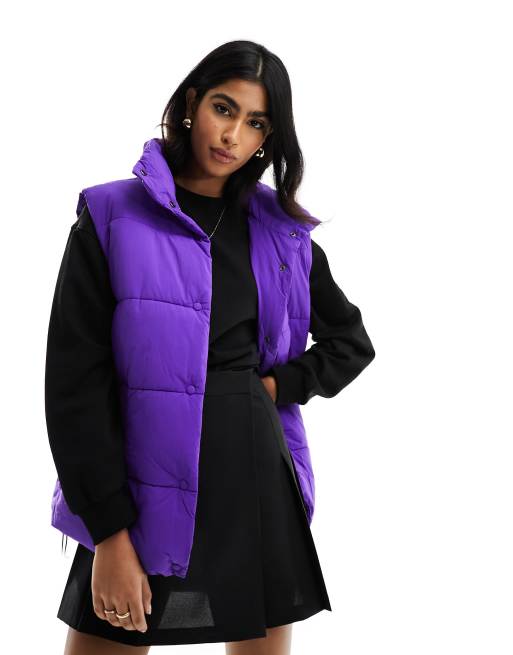 Purple puffer vest store with hood