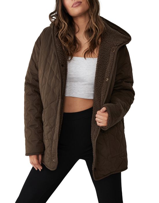 https://images.asos-media.com/products/cottonon-quilted-reversible-jacket-in-brown/200987753-1-brown?$n_550w$&wid=550&fit=constrain