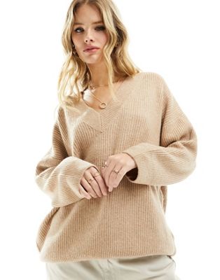 Cotton:On Slouchy V Neck Pullover jumper in beige - ASOS Price Checker