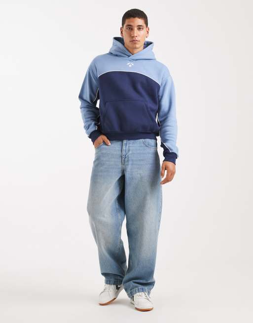 Cotton On - Sweat à capuche court avec empiècement à imprimé graphique - Bleu, 2 de 5