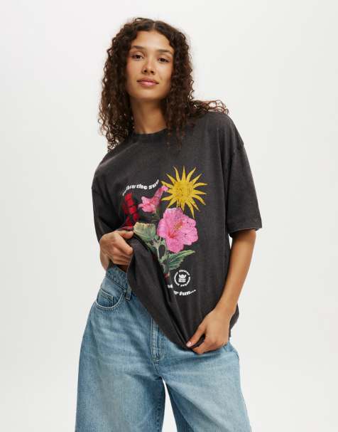 Cotton:On The boxy graphic tee in black - view 1