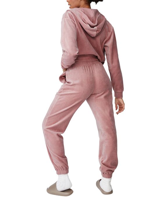 https://images.asos-media.com/products/cottonon-velour-zip-up-hoodie-in-pink/200977289-2?$n_550w$&wid=550&fit=constrain
