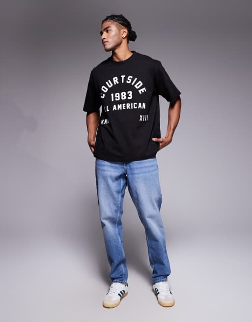 Courtside – Czarny T-shirt oversize z uczelnianym nadrukiem, 2 z 5