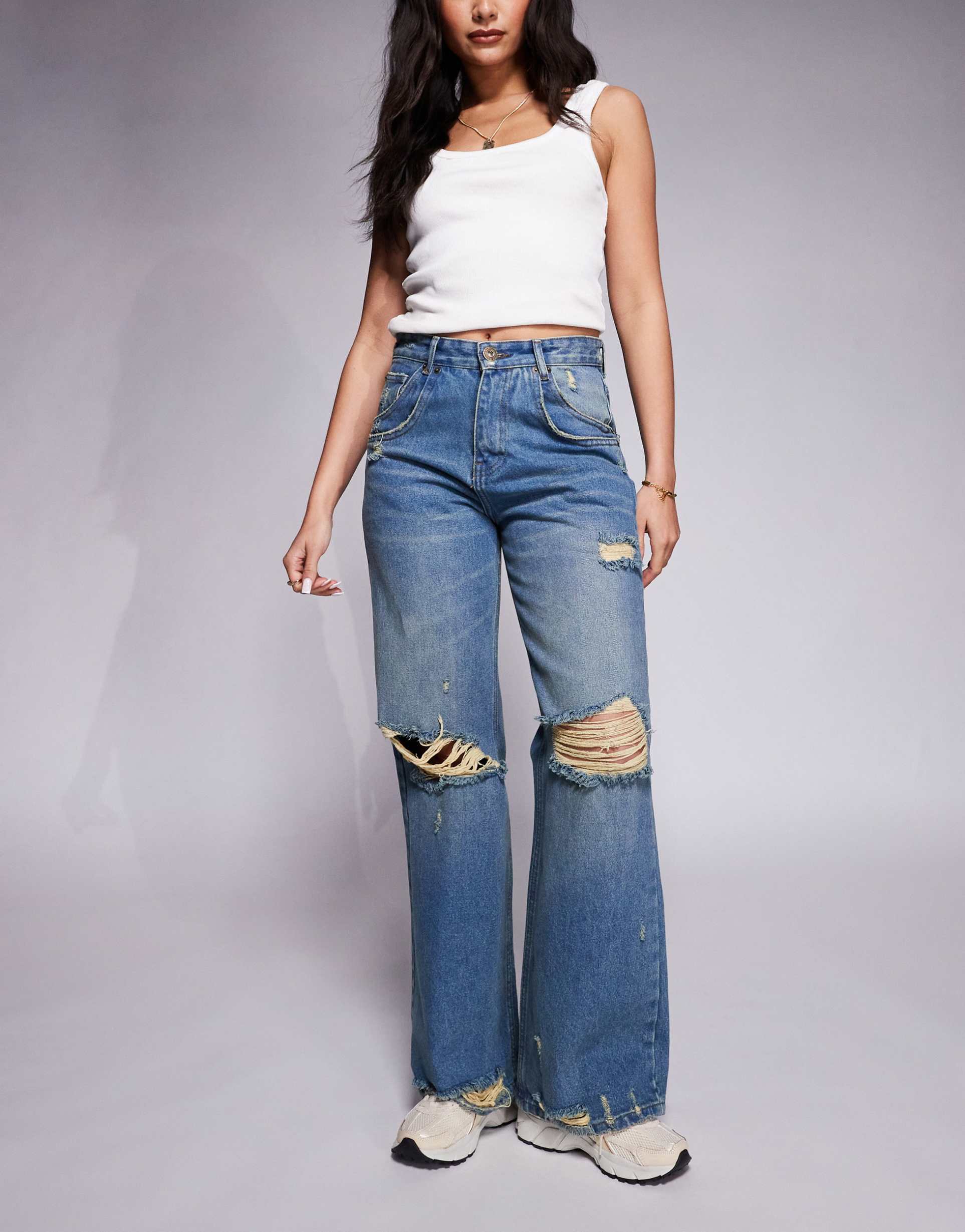 courtside extreme distressed wide leg jeans in washed blue