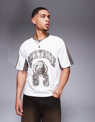 graphic detail contrast panel oversized T-shirt in cream-Black