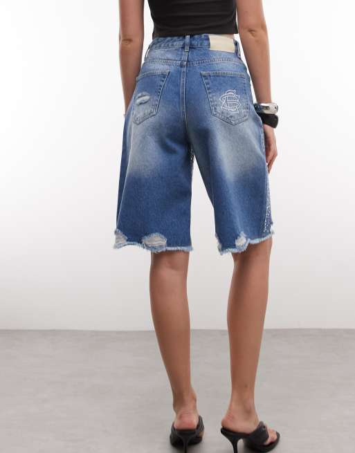 Courtside – Jeans-Jorts in mittelblauer Waschung mit Used-Details und Strassverzierung, 5 von 5