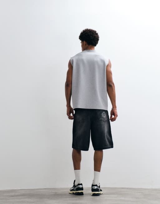Courtside – Jeansshorts in verwaschenem Schwarz mit verzierten Flammenmotiven, 5 von 5