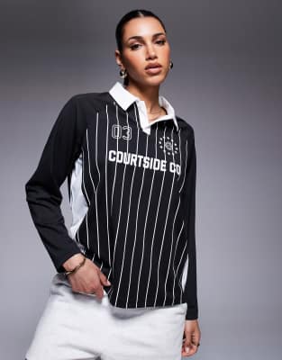 Courtside - Langärmliges Sport-Oberteil in Schwarz mit Logodetail und Bahnendesign