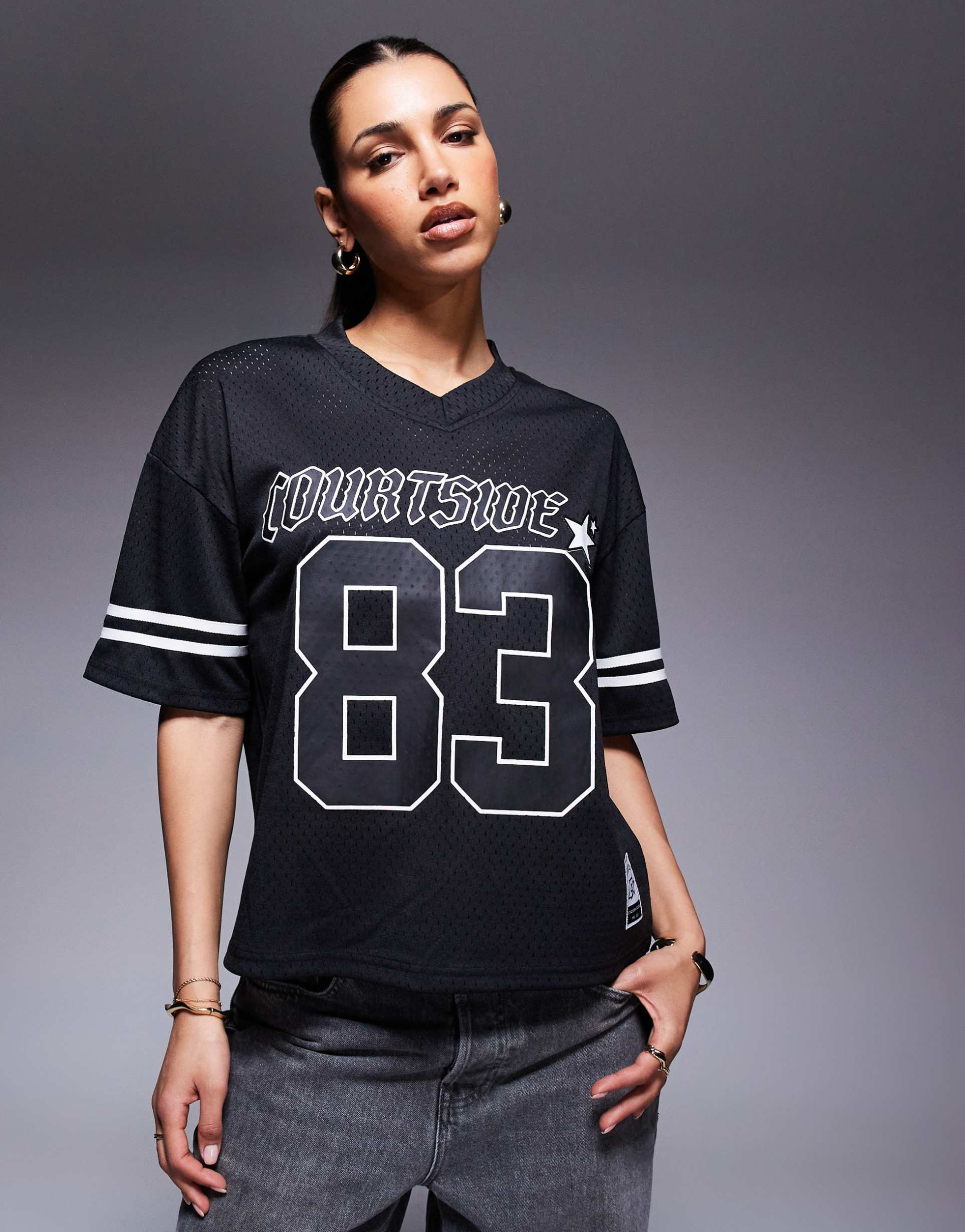 courtside sports top with contrast stripe detail in black