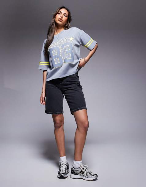 Courtside carpenter denim jort with back pocket embroidery in washed black