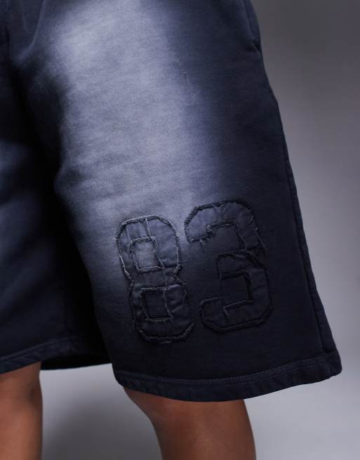 Courtside varsity detail relaxed raw hem shorts in washed black (part of a set), 3 of 5