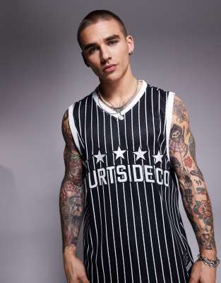 Courtsidelog detail oversized tank in black stripe
