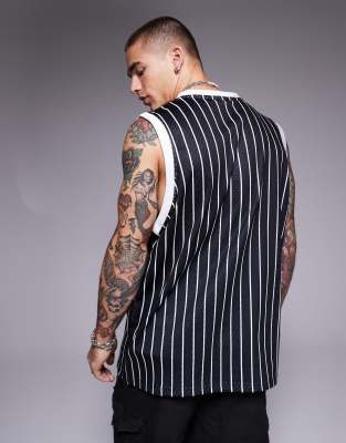 Courtside Log Detail Oversized Tank