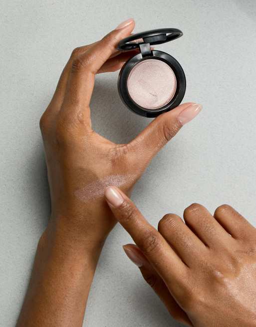 Cream Colour Base - Shell fra MAC, 4 af 4