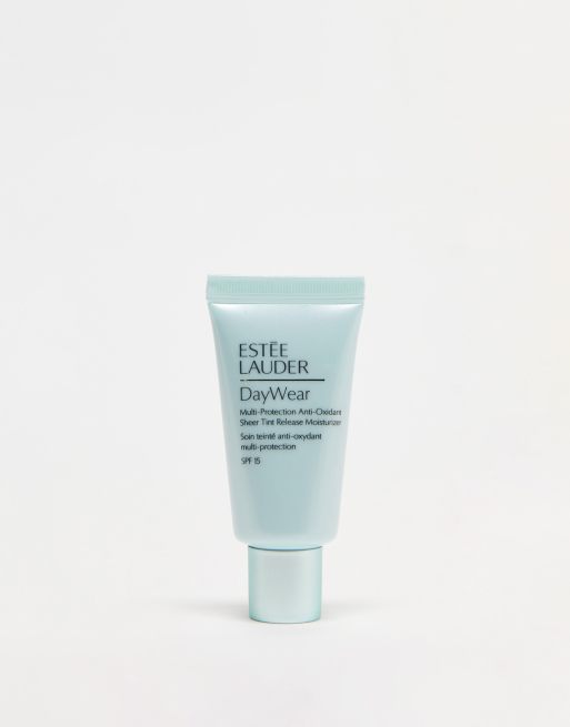 Crema hidratante con color transparente multiprotectora y antioxidante con FPS 15 Mini Daywear de 15 ml de Estée Lauder