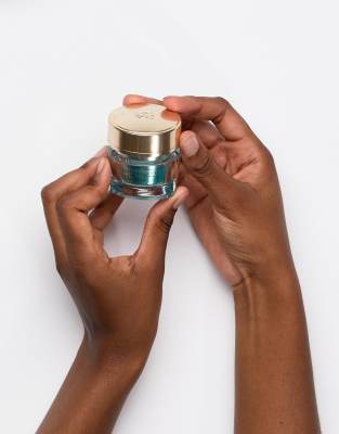 estée lauder daywear eye