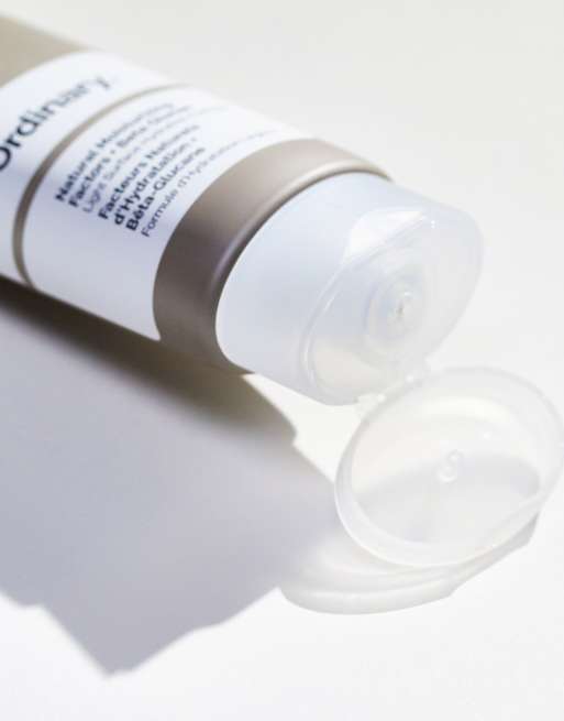 Crema hidratante Natural Moisturising Factors + Beta Glucan de 100 ml de The Ordinary, 2 de 4