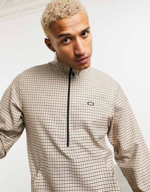 Fitted half hotsell zip pullover jacket