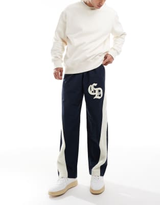 Criminal Damage Micro sherpa & nylon track pant navy in navy-No colour