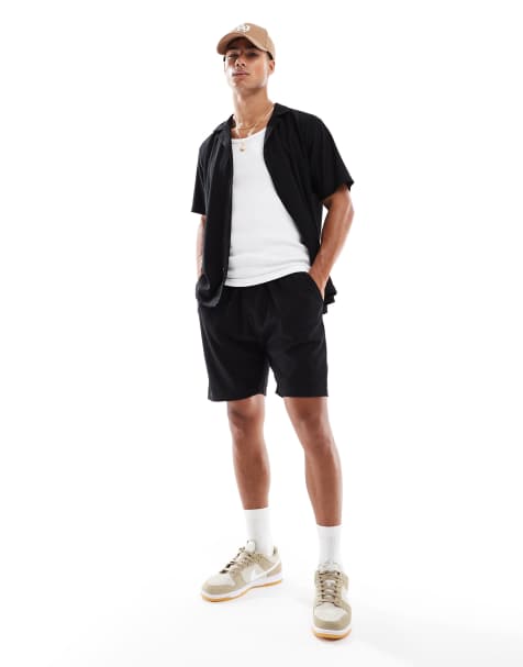 Criminal Damage Tropez short black in black - view 1