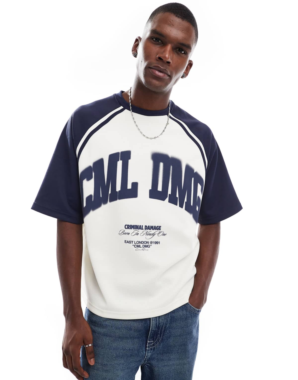 Criminal Damage Varsity icon t-shirt navy/off-white in navy/off-white