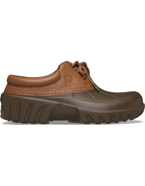 Crocs Axle Low clogs in cognac - view 1