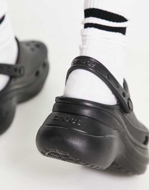 Crocs - Bae - Sorte flatform-træsko, 2 af 4