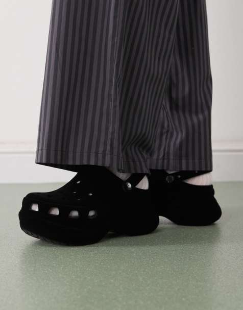 Crocs - Bae - Zoccoli neri in velluto con suola platform - view 1