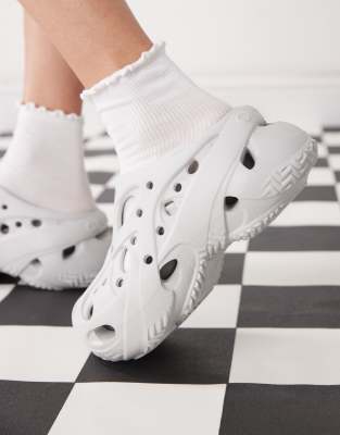 Crocs Caged Clog In White