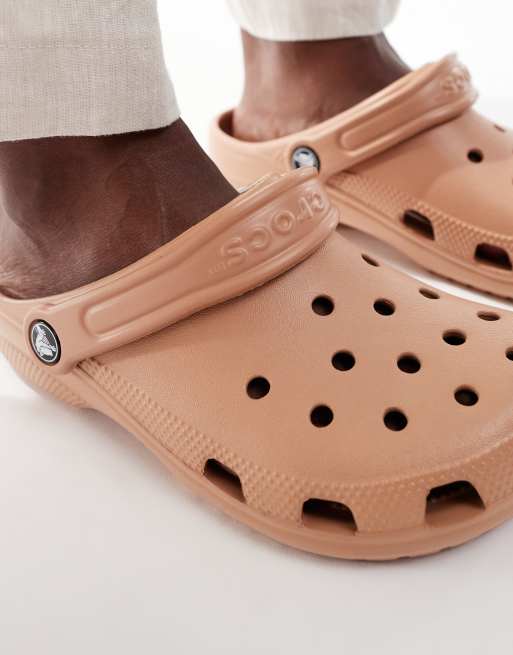 Crocs Classic clog in cork brown, 3 of 4