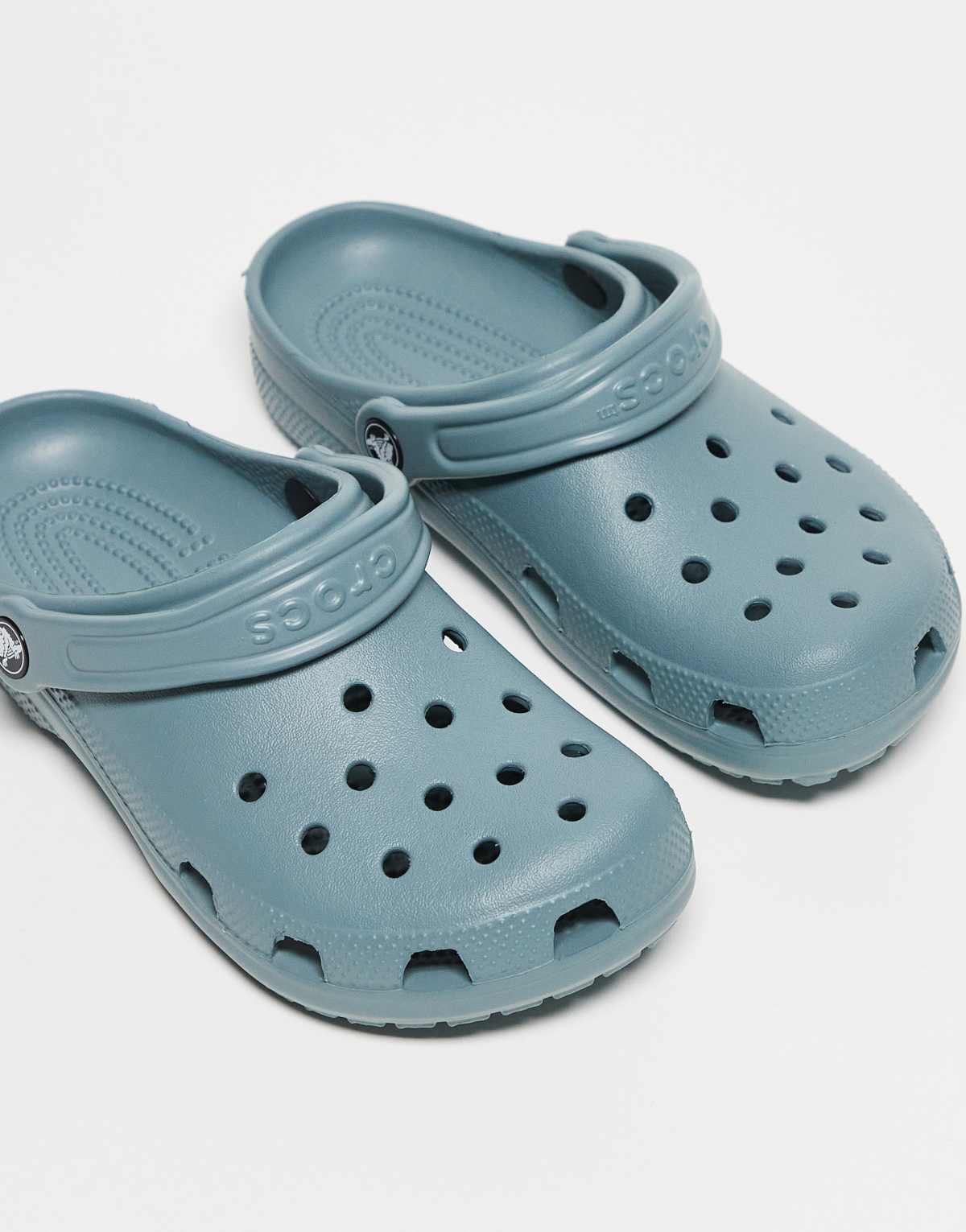 Crocs Classic clog in moss