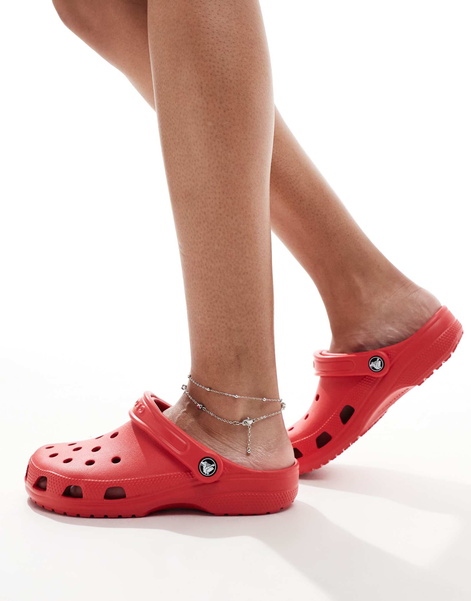 Классические сабо Crocs красного цвета varsity