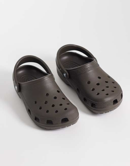 Crocs Classic clogs i espresso, 2 af 4
