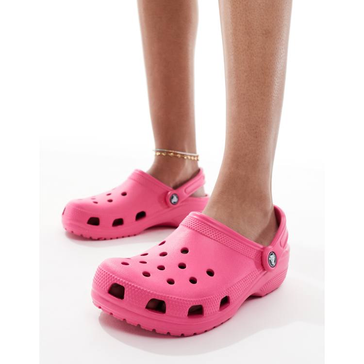 Crocs Classic clogs in dragon fruit | ASOS