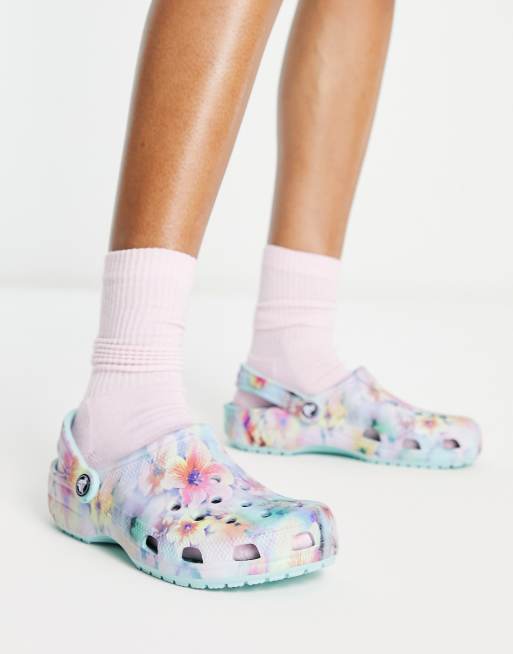 Crocs flowers 2025