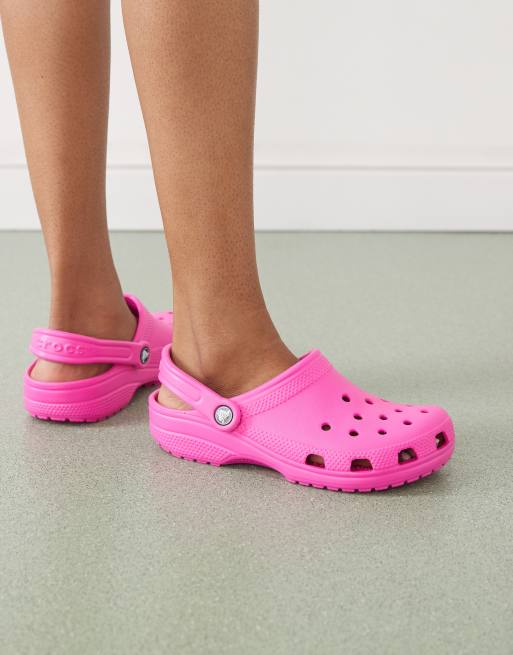 Crocs classic clogs in taffy pink