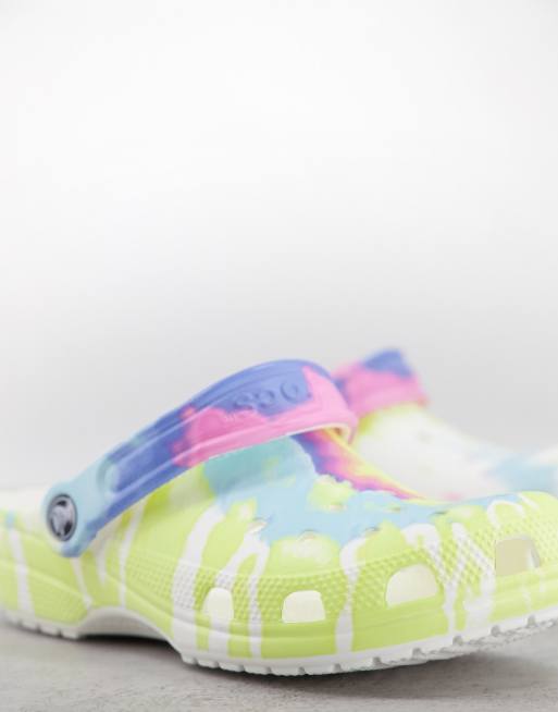 Tie dye 2025 crocs pastel