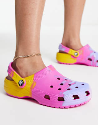 Crocs Classic Clogs In Pink Ombre