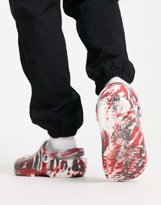 mens marbled crocs