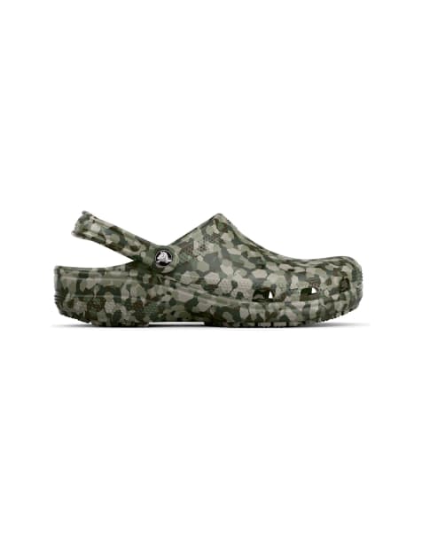 Crocs Classic confetti clog in green - view 1