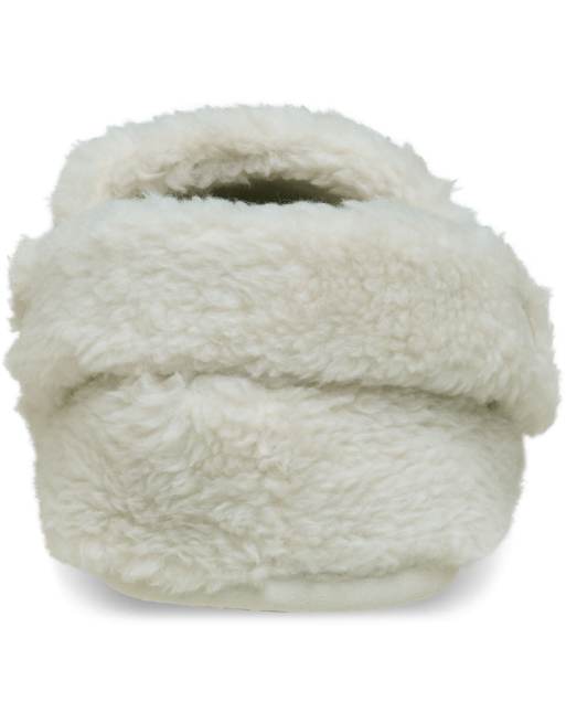 Crocs Classic cozzzy slipper in white, 2 of 4