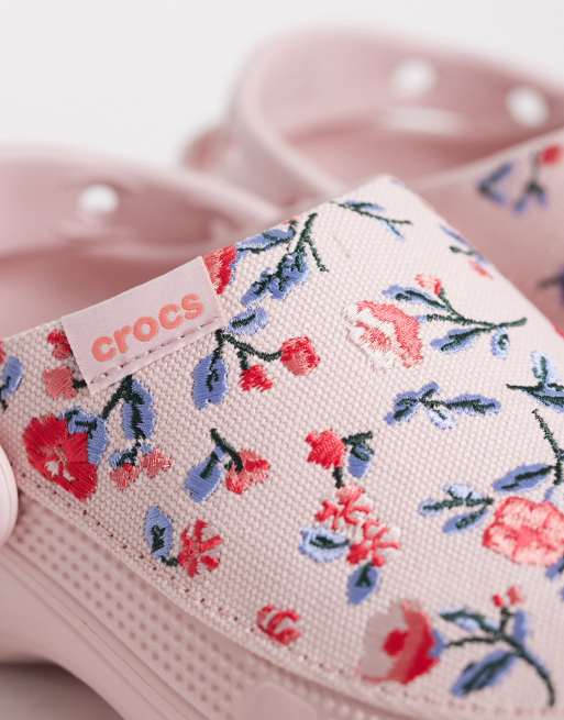 Crocs Classic Crafted floral clogs in pink, 4 of 4