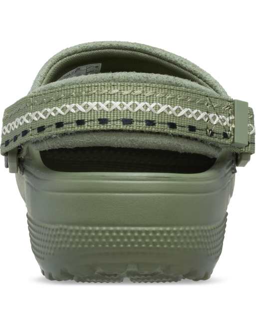 Crocs Classic crafted stitch clog in green, 2 of 4