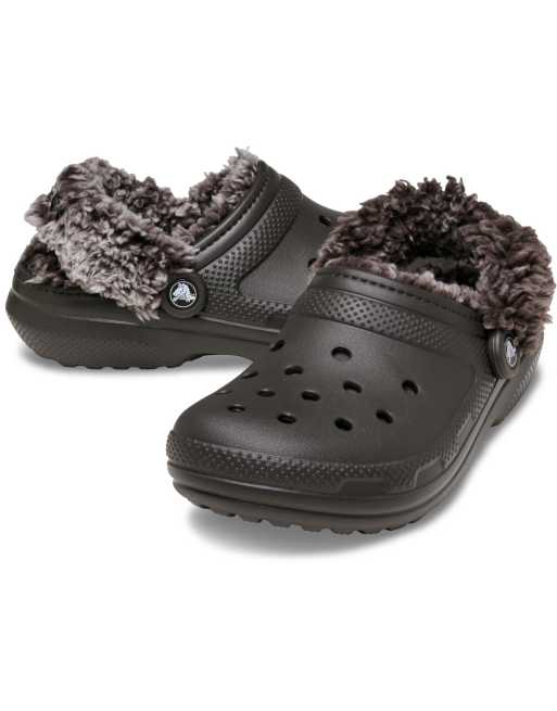 Crocs Classic fleece lined clogs in dark cocoa, 2 of 4