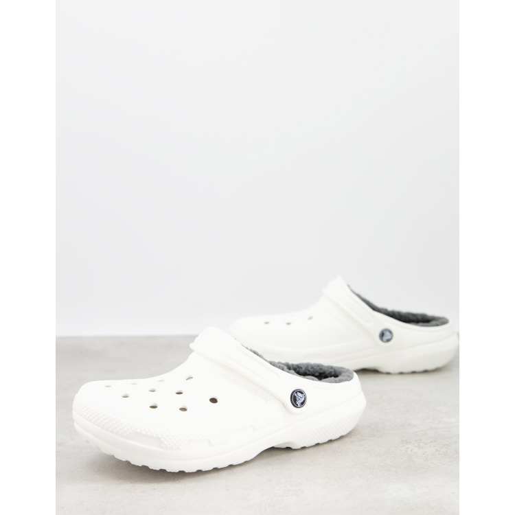 White crocs best sale with grey fur