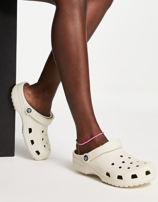 grillen Tweet horizon Crocs - Classic - Klompen in beige | ASOS